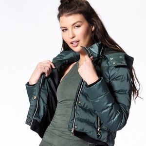 Nux Crop Puffer Jacket